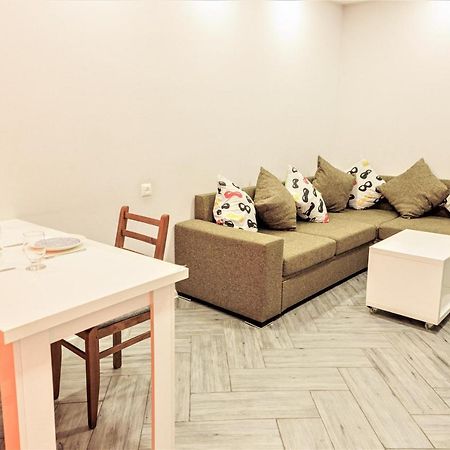 Apartment "B" With A Separate Bedroom Tbilisi Exterior photo
